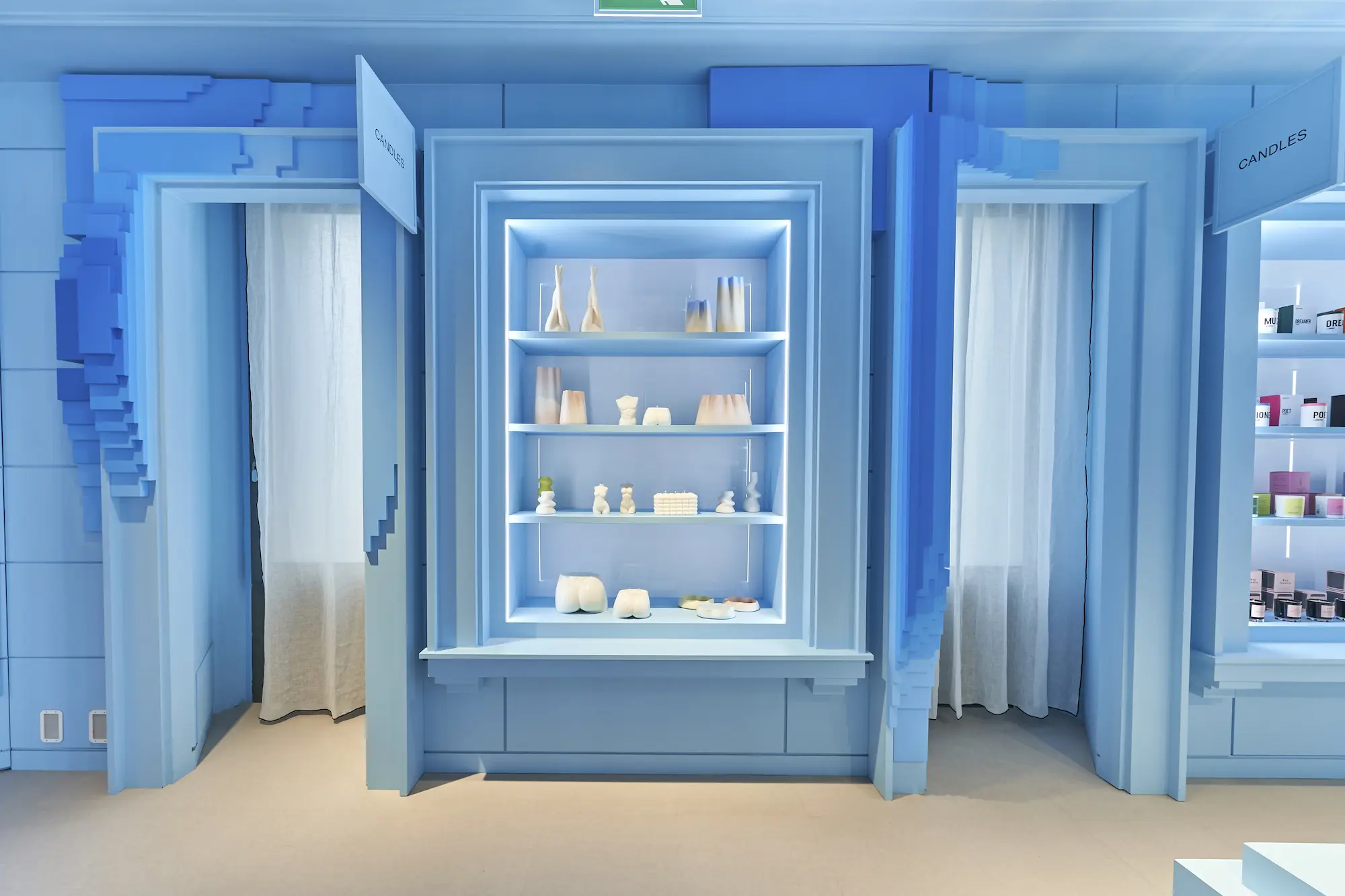 Carpintería de madera en WOW CONCEPT en la céntrica Gran Vía de Madrid.