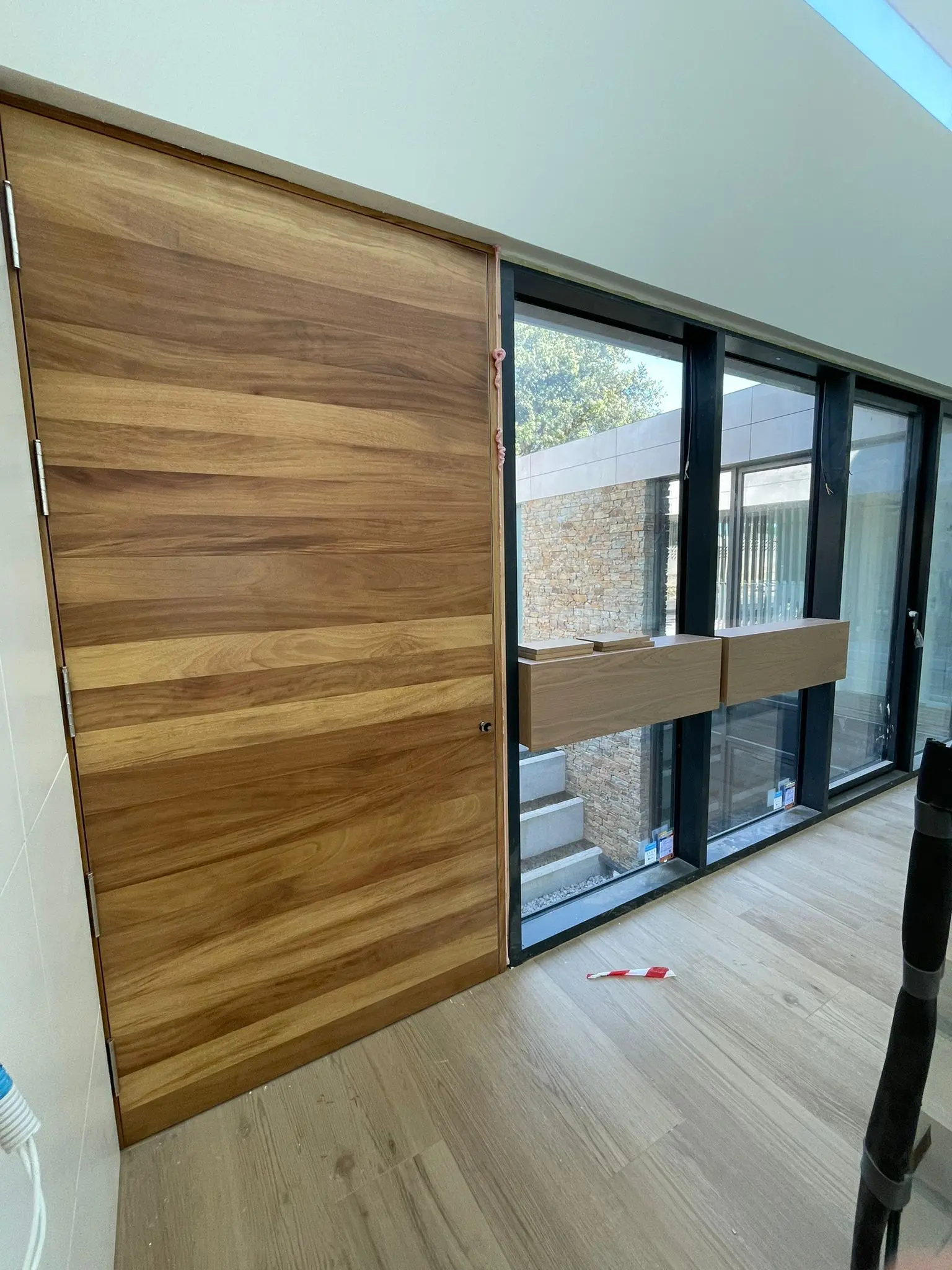 empresa puertas a medida en Cantabria