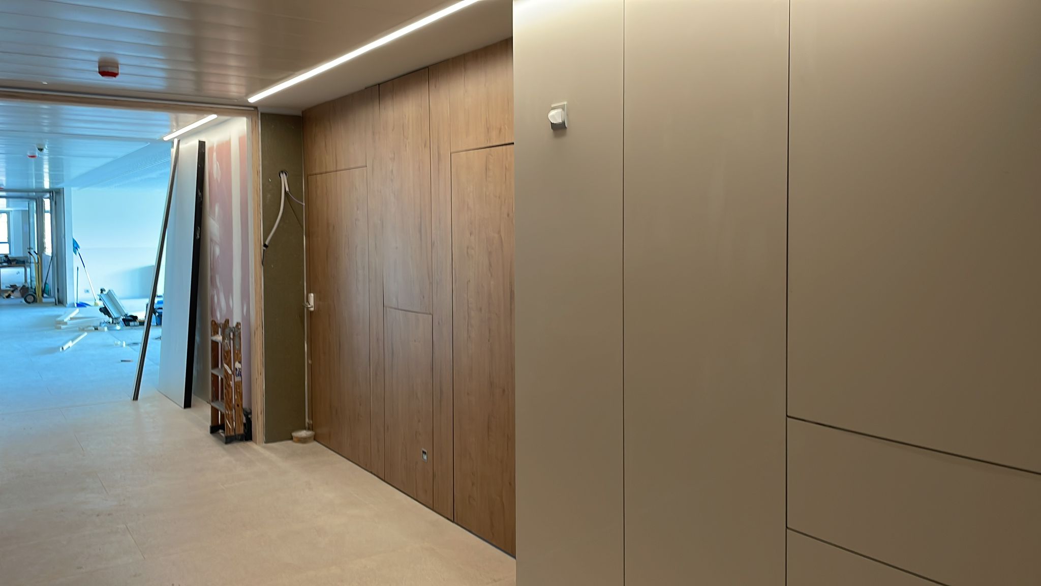 revestimientos de madera a medida en Cantabria