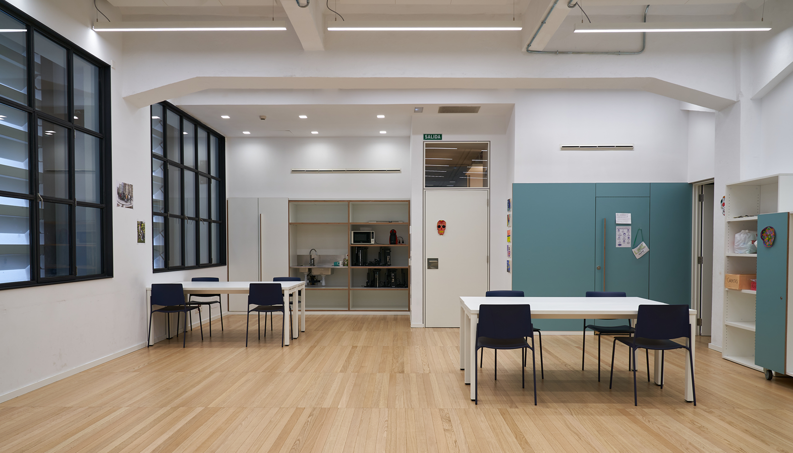 carpintería para oficinas