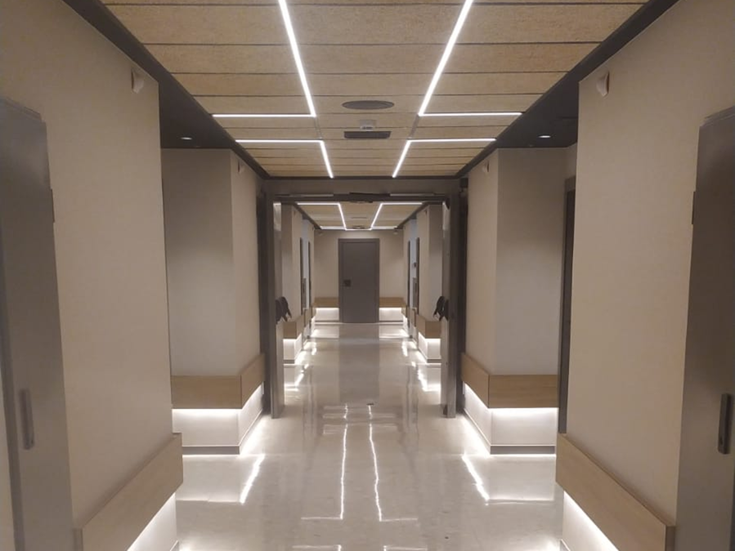 mobiliario a medida para hoteles y alojamientos turísticos