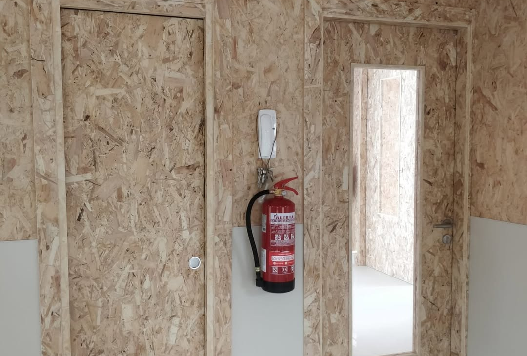 Mobiliario a medida para escuelas y guarderías: